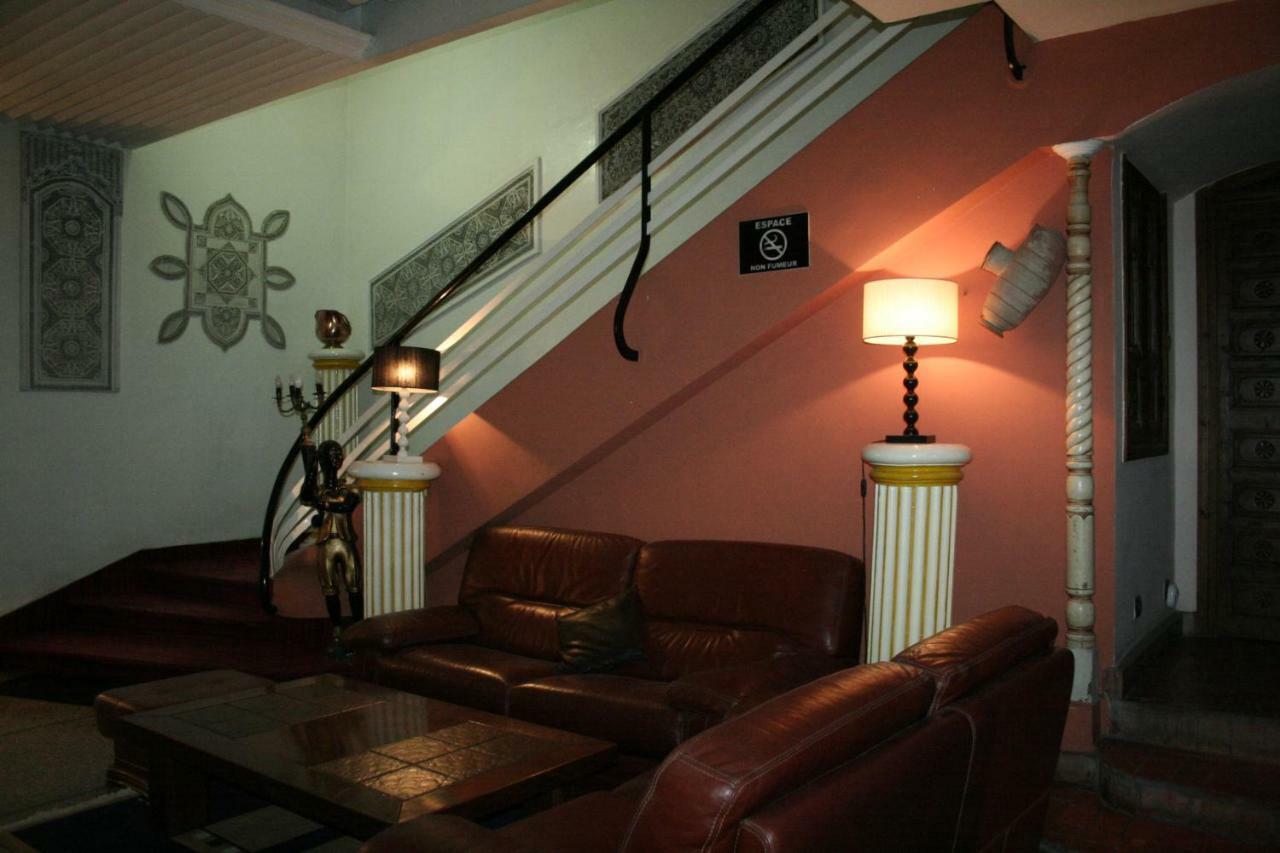 Ambassy Hotel Kenitra Exterior foto